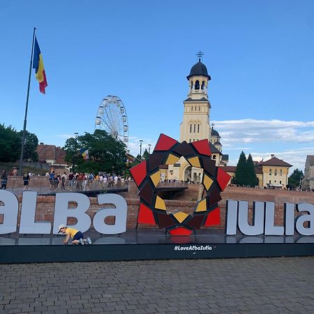 Criss Home Bulevard Alba Iulia Eksteriør billede